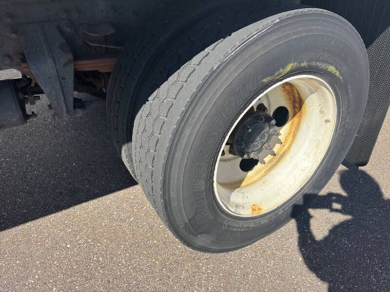 2019 Freightliner M2 106