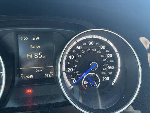 2016 Volkswagen Golf R 4Motion