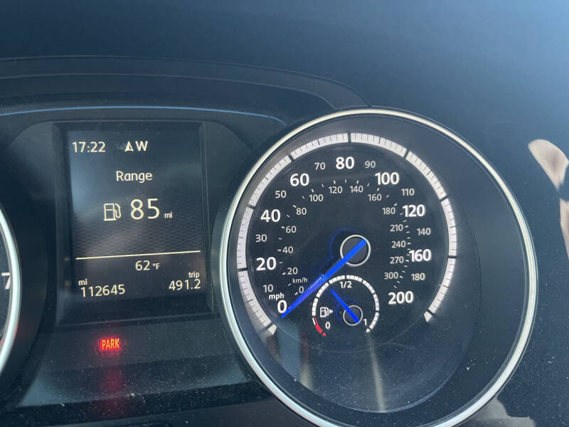 2016 Volkswagen Golf R 4Motion