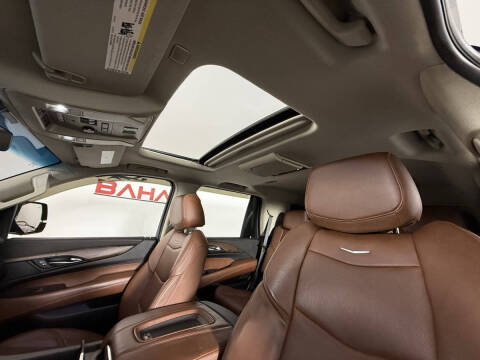 2019 Cadillac Escalade Luxury