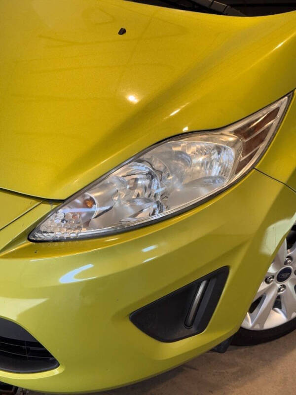 2013 Ford Fiesta SE
