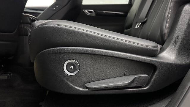 2022 Genesis GV80 2.5T