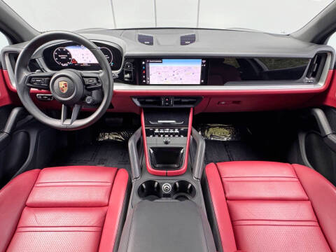 2024 Porsche Cayenne