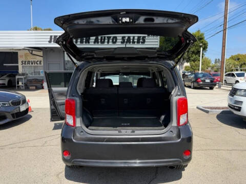 2015 Scion xB