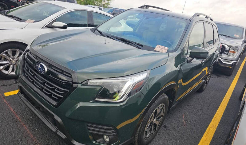 2024 Subaru Forester Premium