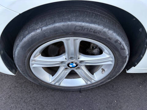 2014 BMW 3 Series 320i