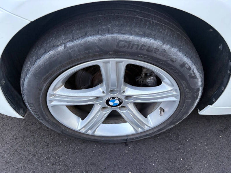 2014 BMW 3 Series 320i