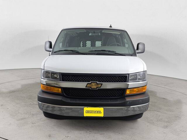 2024 Chevrolet Express 2500