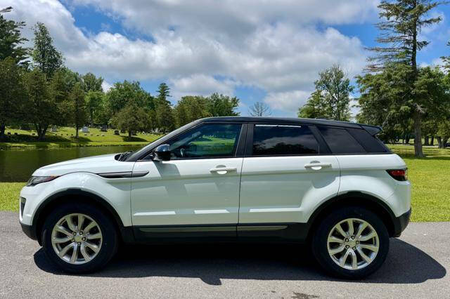 2017 Land Rover Range Rover Evoque SE