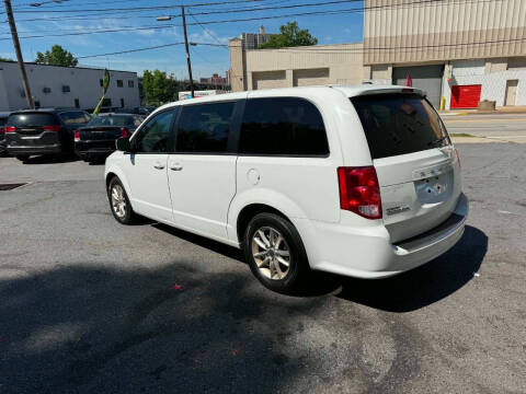 2020 Dodge Grand Caravan SE Plus