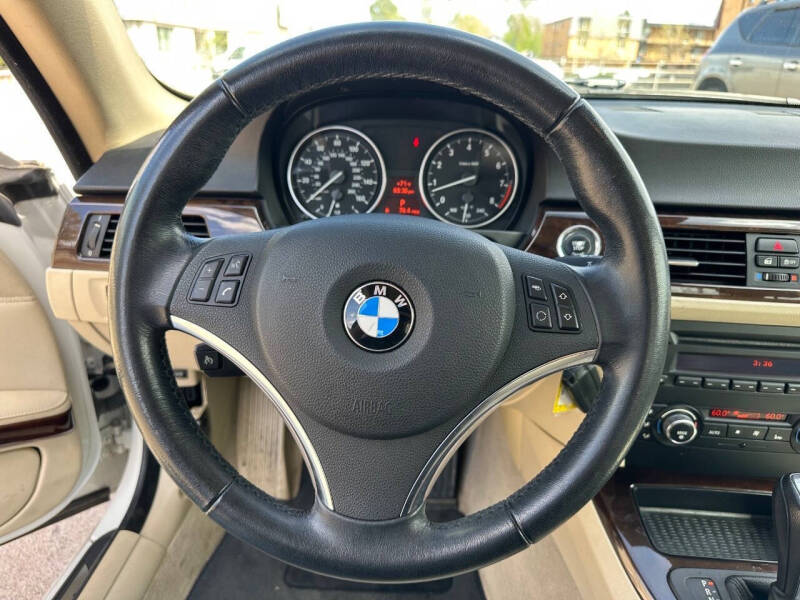 2012 BMW 3 Series 328i