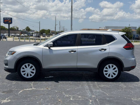 2017 Nissan Rogue S