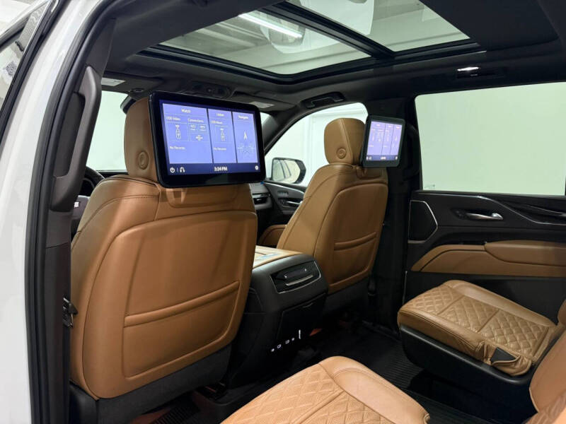 2021 Cadillac Escalade Sport