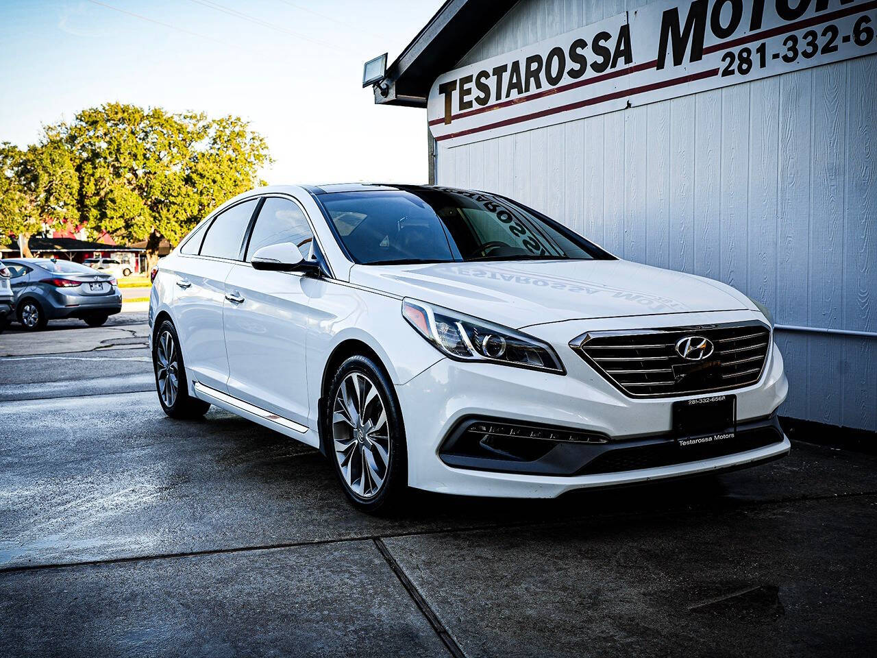 2015 Hyundai SONATA for sale at Testarossa Motors in League City, TX