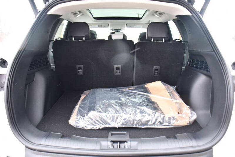 2026 Ford Escape Hybrid Platinum