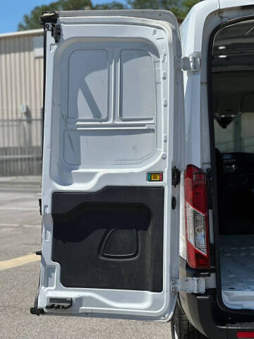 2022 Ford Transit