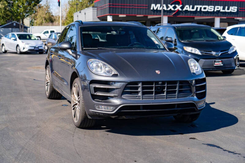 2018 Porsche Macan
