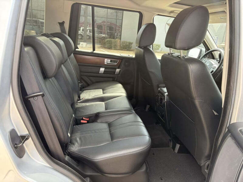 2016 Land Rover LR4