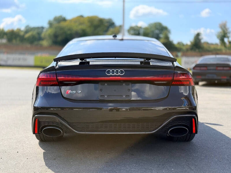2021 Audi RS 7 4.0T quattro