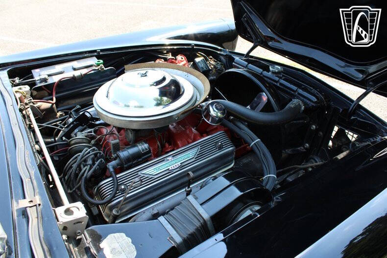 1956 Ford Thunderbird