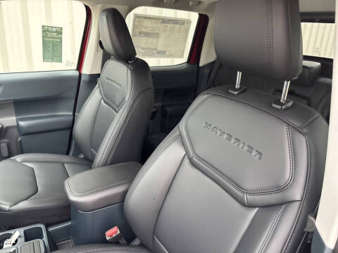 2025 Ford Maverick Lariat