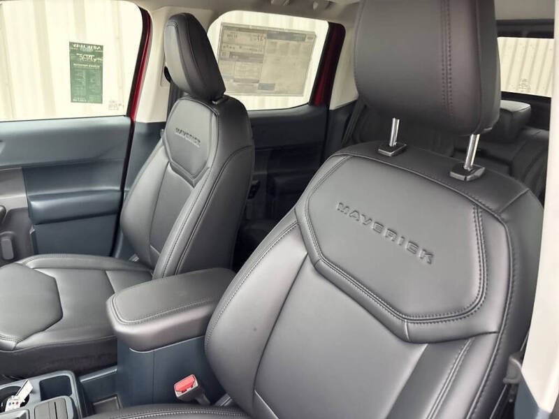 2025 Ford Maverick Lariat