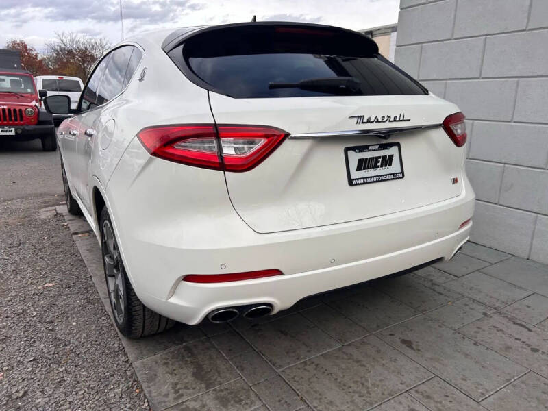 2017 Maserati Levante