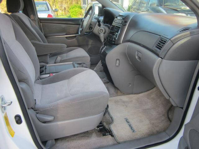 2008 Toyota Sienna