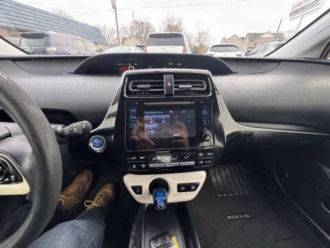 2016 Toyota Prius Two