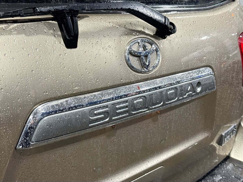 2008 Toyota Sequoia Platinum