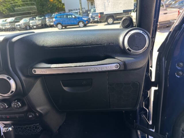 2013 Jeep Wrangler Unlimited Sahara