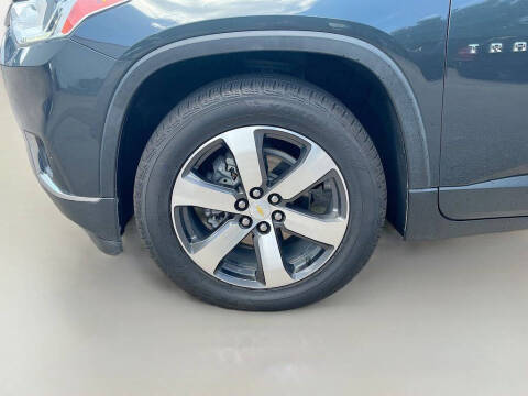 2021 Chevrolet Traverse LT Leather