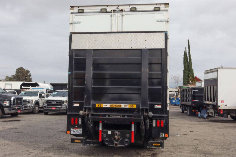 2018 International DuraStar 4400
