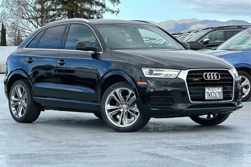 2017 Audi Q3 2.0T quattro Premium Plus