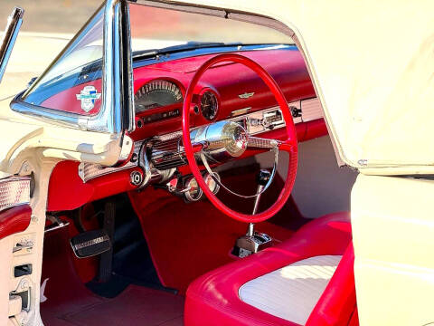 1955 Ford Thunderbird