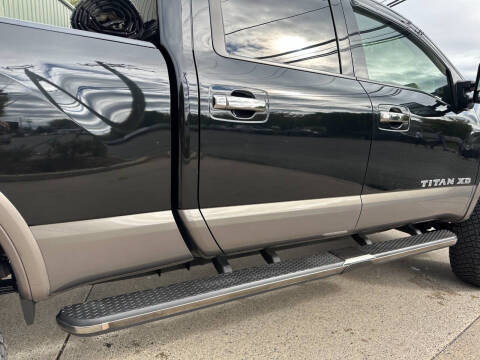 2016 Nissan Titan XD Platinum Reserve