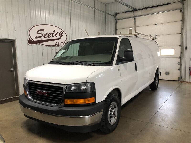 2017 GMC Savana 2500