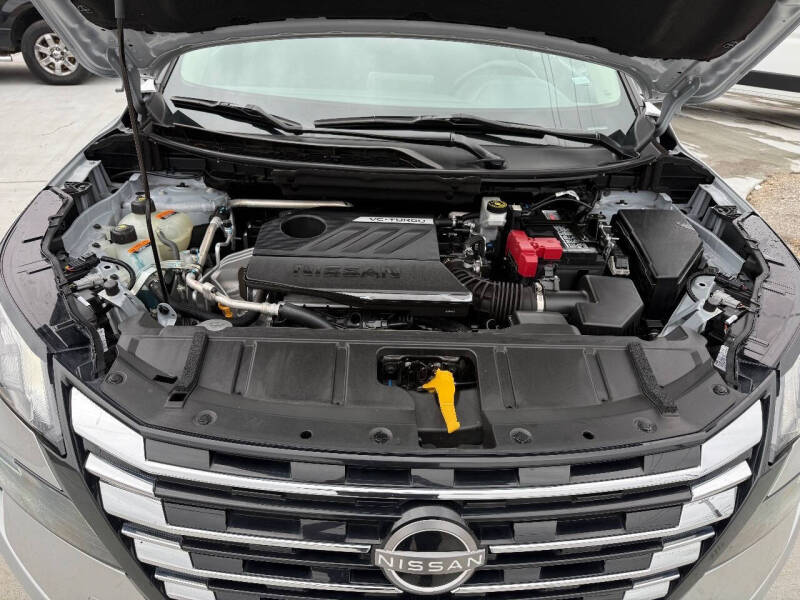 2024 Nissan Rogue SV