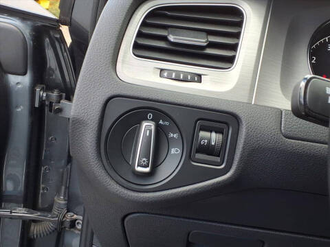 2017 Volkswagen Golf TSI S