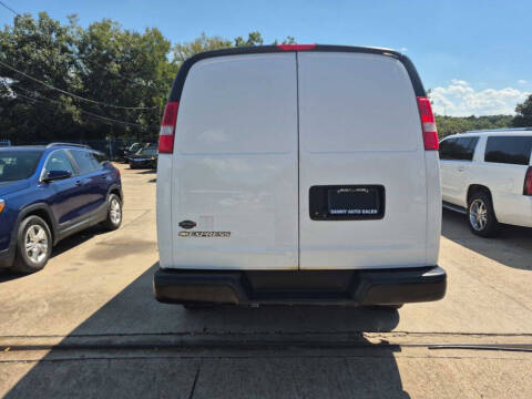 2021 Chevrolet Express 2500