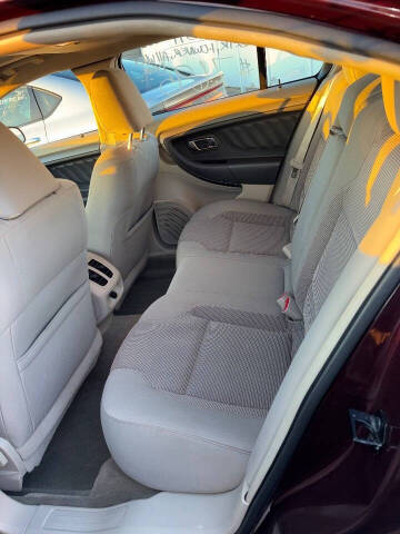 2011 Ford Taurus SEL