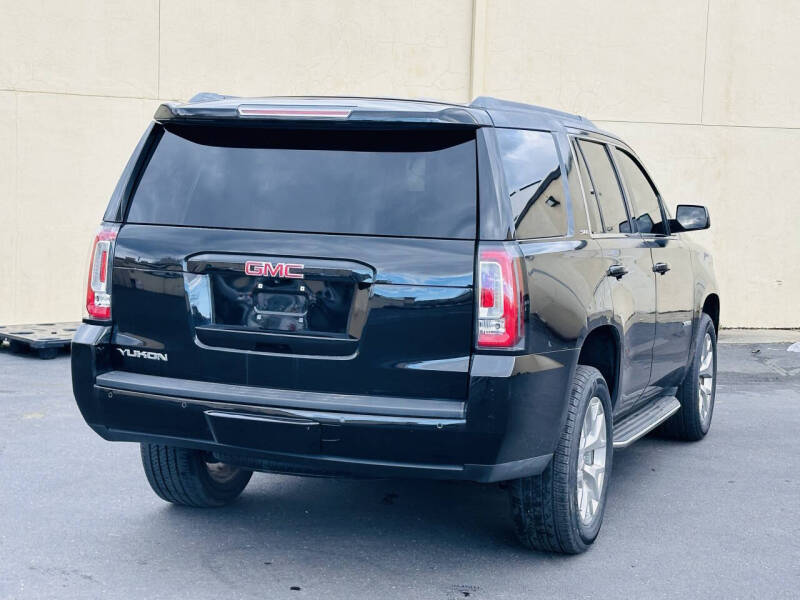 2017 GMC Yukon SLE