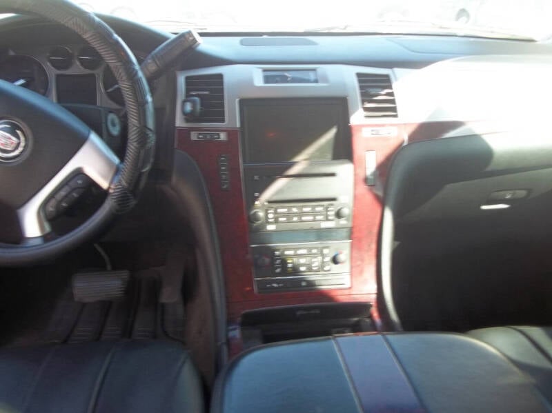 2007 Cadillac Escalade EXT Base photo 25