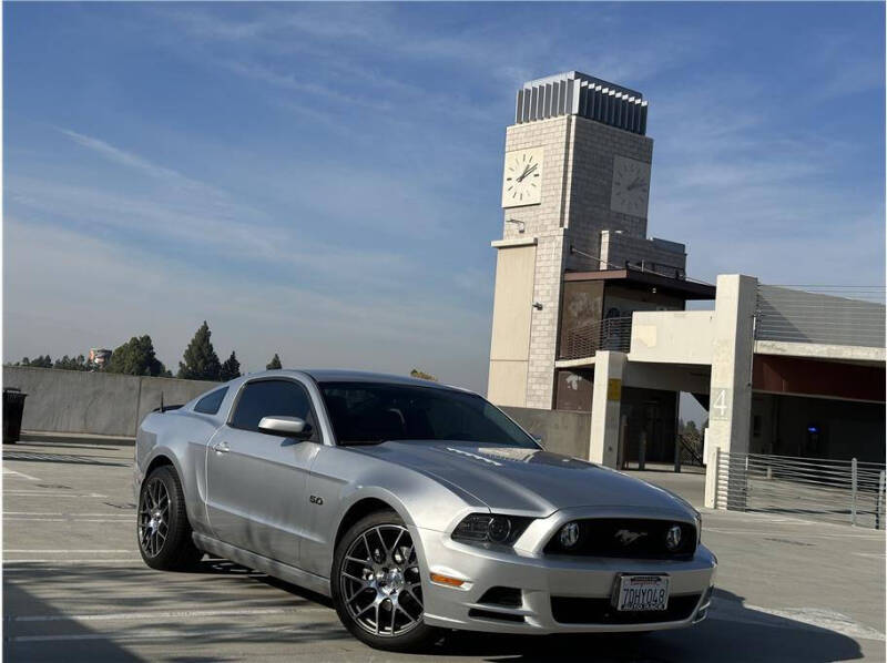 2014 Ford Mustang GT photo 20