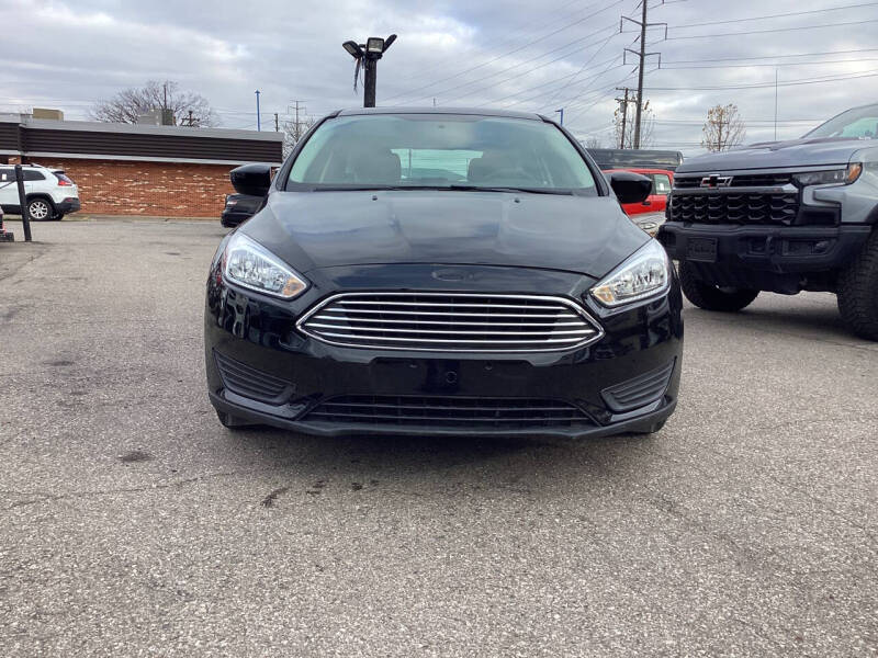 2018 Ford Focus SE photo 3