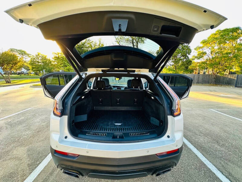 2019 Cadillac XT4 Sport