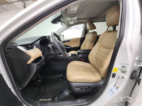 2021 Toyota RAV4 XLE Premium