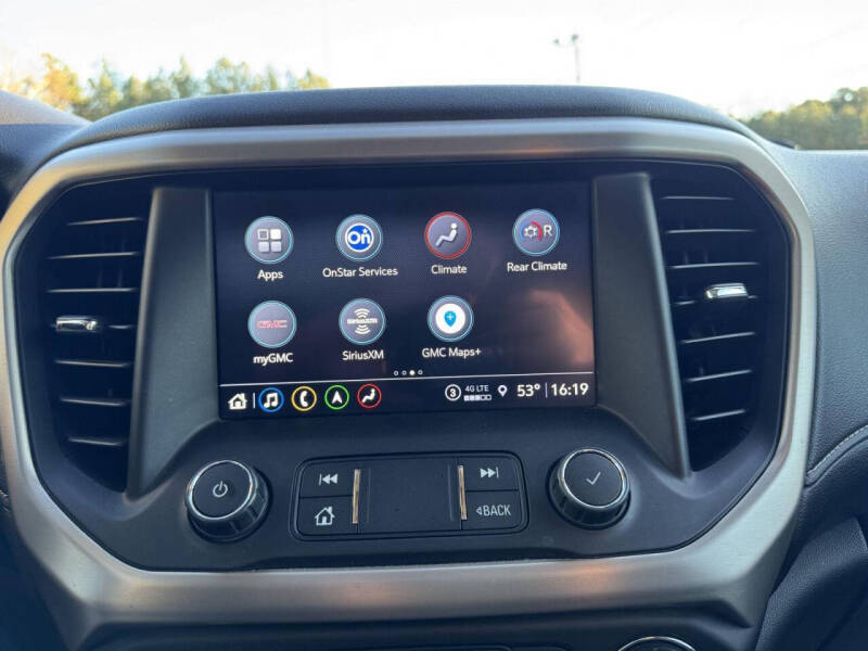 2021 GMC Acadia Denali