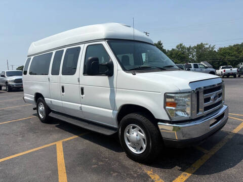 2012 Ford E-Series E-350 SD XL