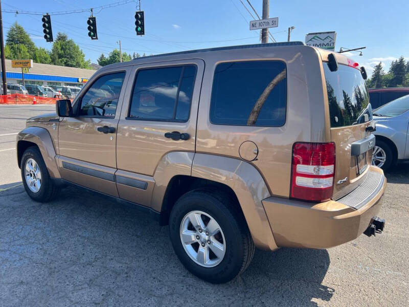 2012 Jeep Liberty Sport